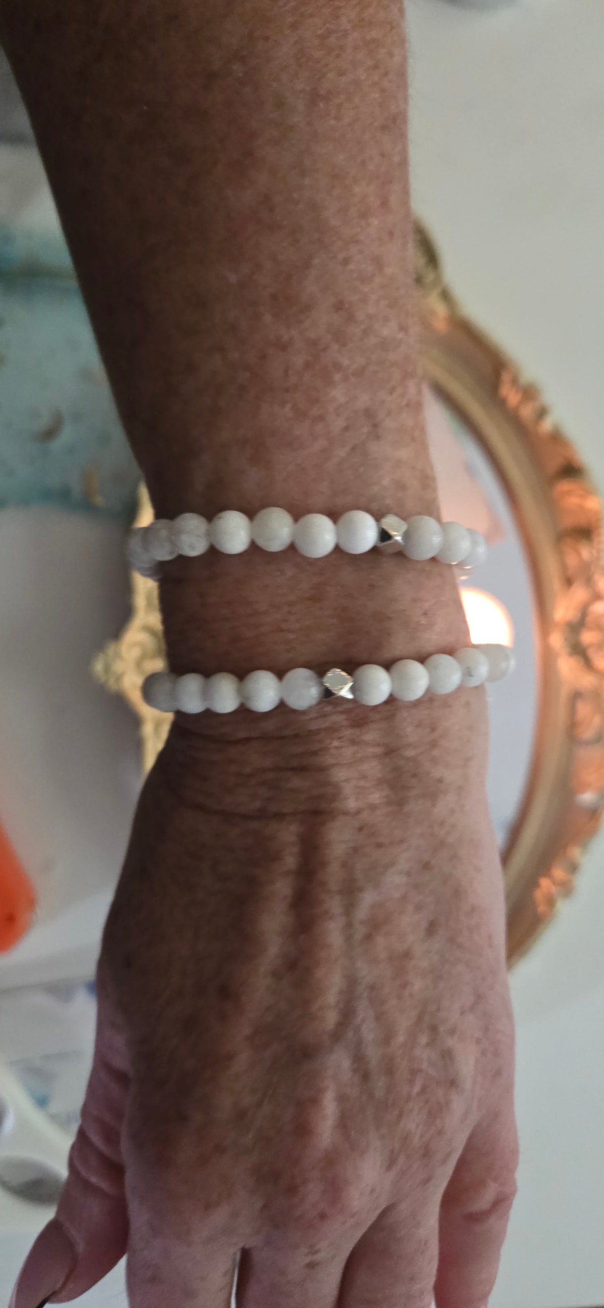 THE MOON WITHIN Bracelet
